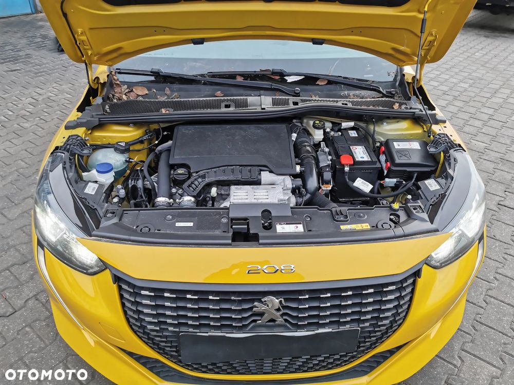 Peugeot 208 PureTech 100 EAT8 Allure - 3