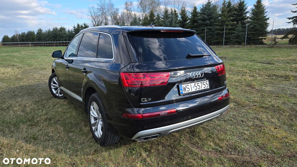 Audi Q7 3.0 TFSI Quattro Tiptronic - 7