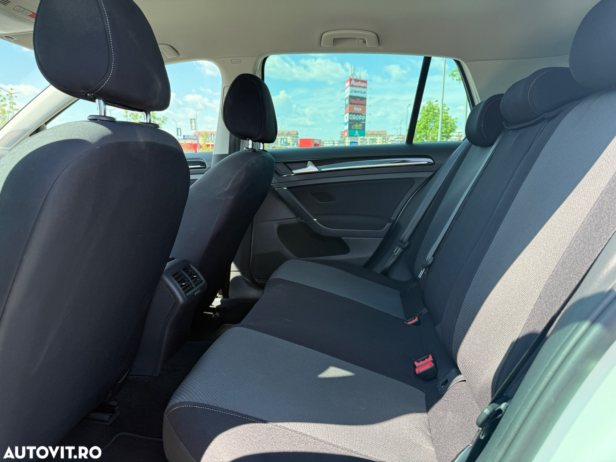 Volkswagen Golf 2.0 TDI DSG Highline - 20
