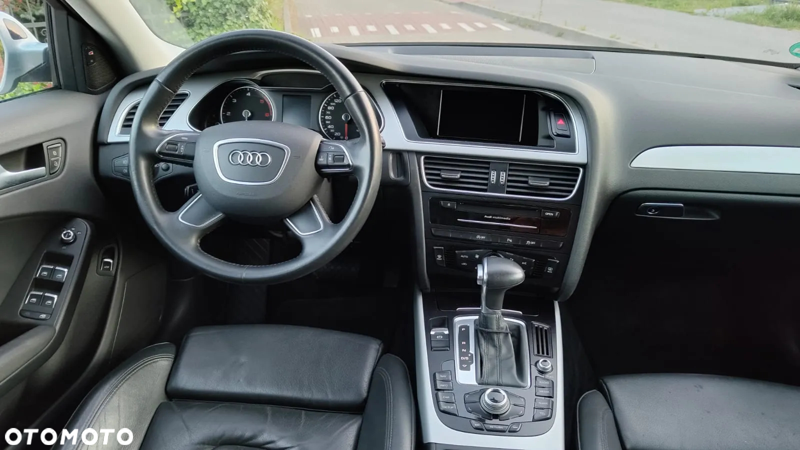 Audi A4 Avant 2.0 TDI DPF clean diesel multitronic Attraction - 6