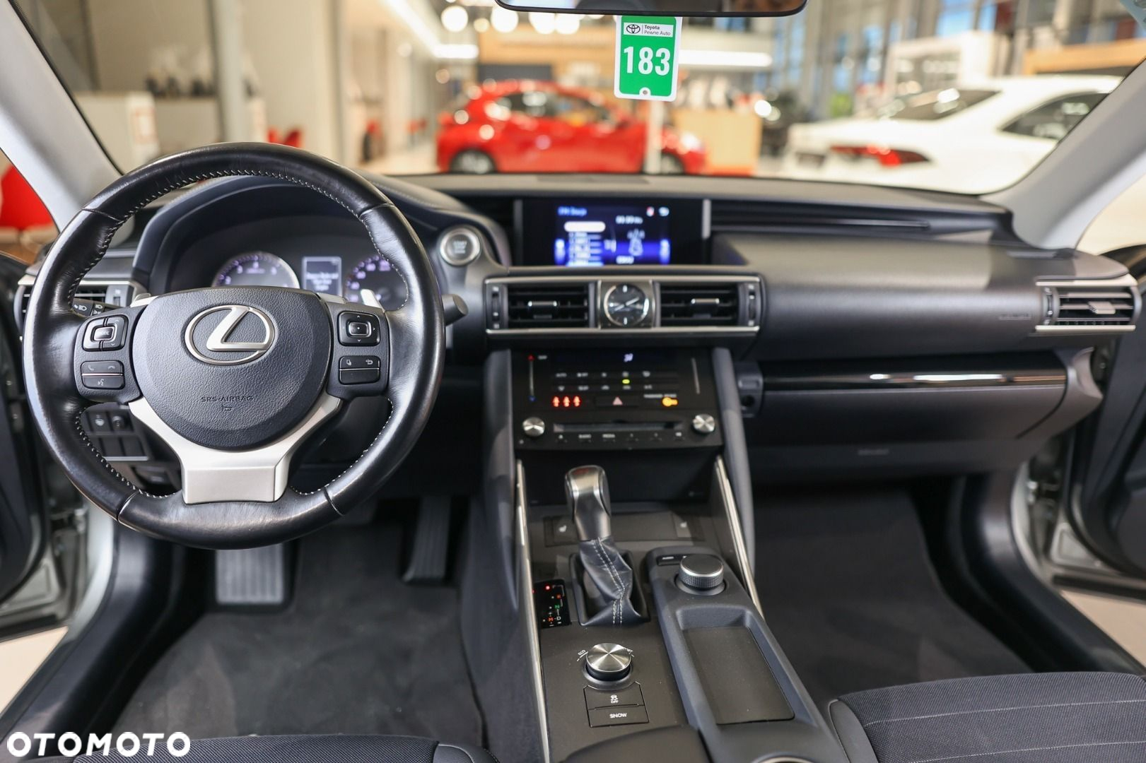 Lexus IS - 7