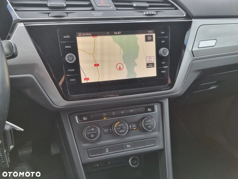 Volkswagen Touran 1.6 TDI SCR (BlueMotion Technology) SOUND - 10