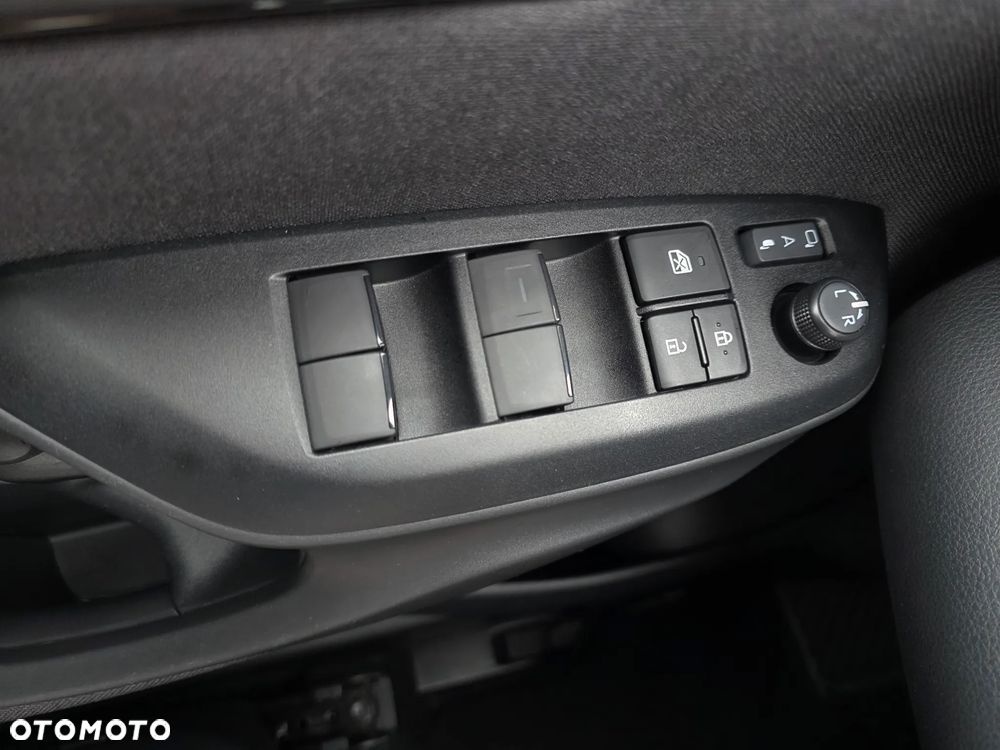 Toyota Yaris Hybrid 1.5 GR Sport - 21