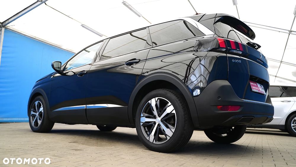 Peugeot 5008 - 5