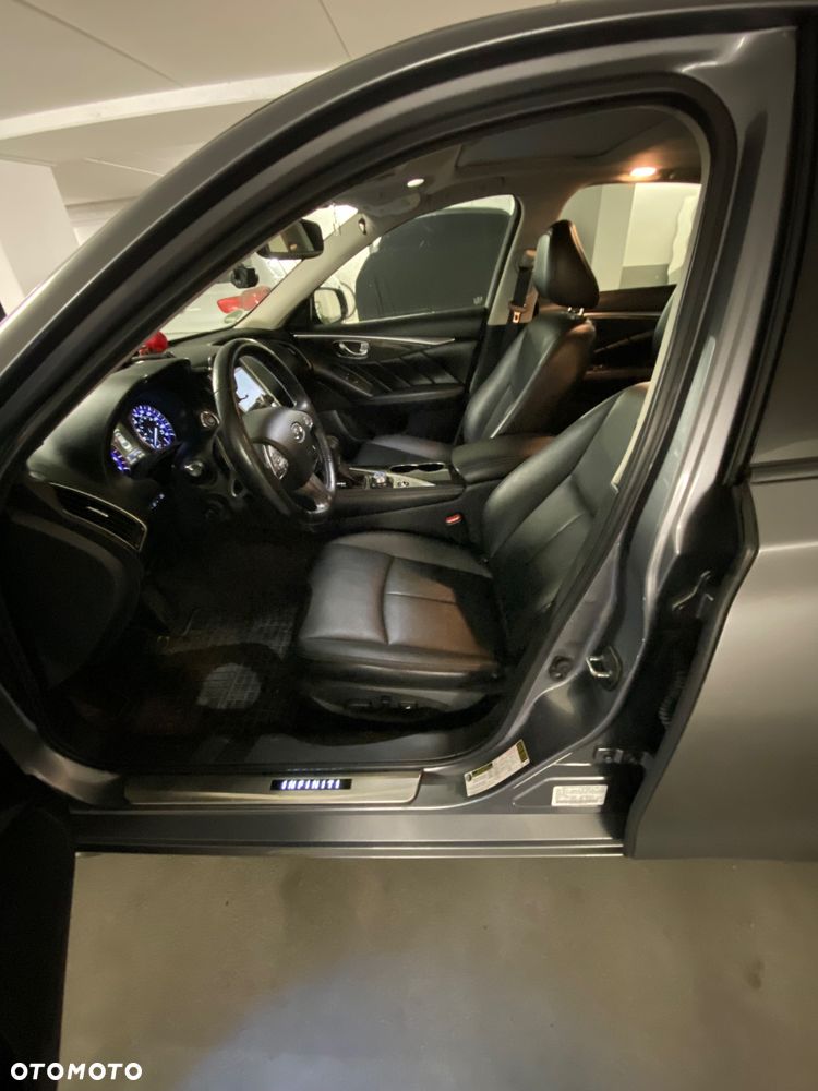 Infiniti Q50 - 13