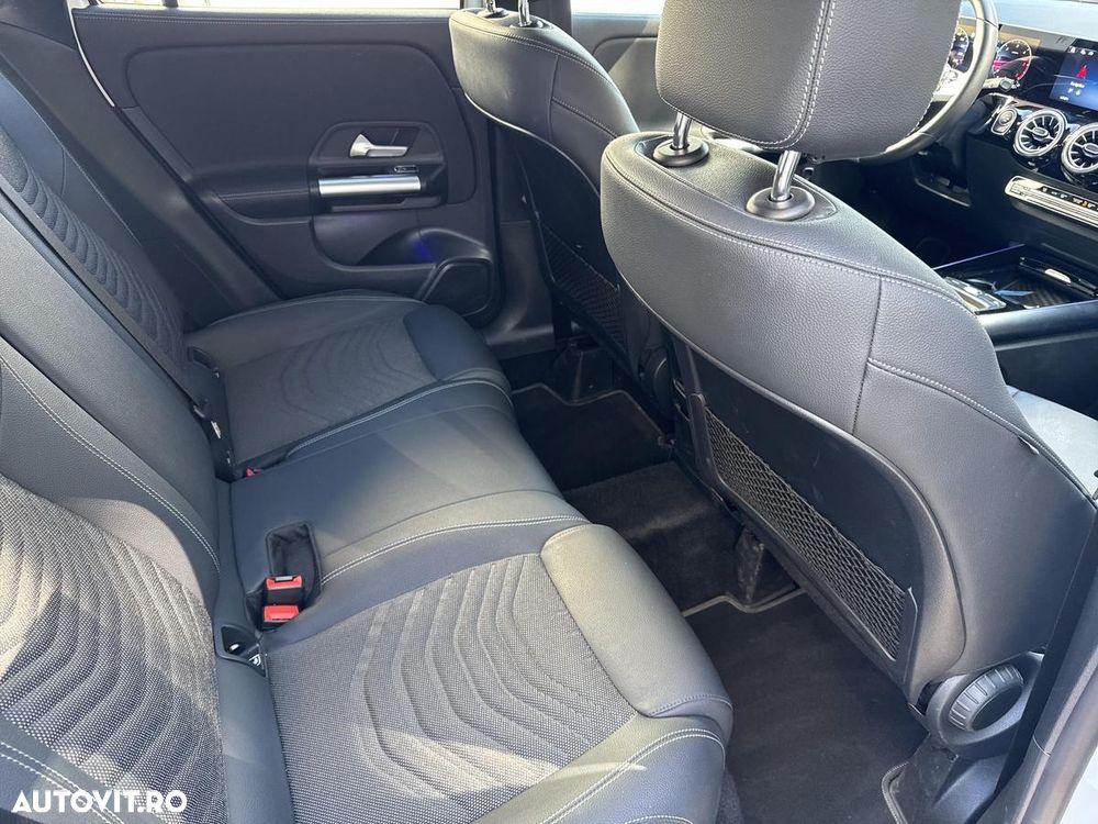 Mercedes-Benz GLA 200 d 4MATIC Aut. - 14