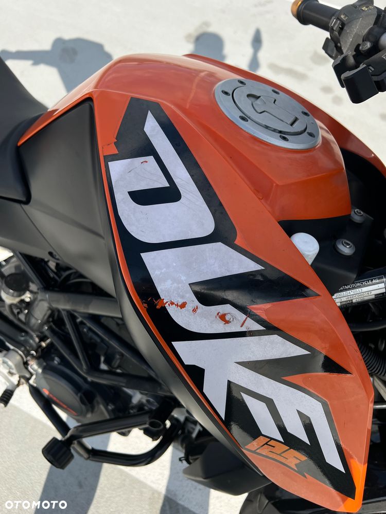 KTM Duke 125 - 23