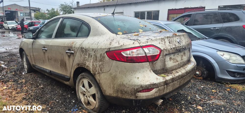 Capota portbagaj spate Renault Fluence 2010