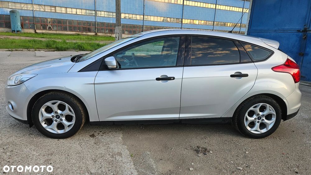 Ford Focus 1.6 TDCi Ambiente - 2