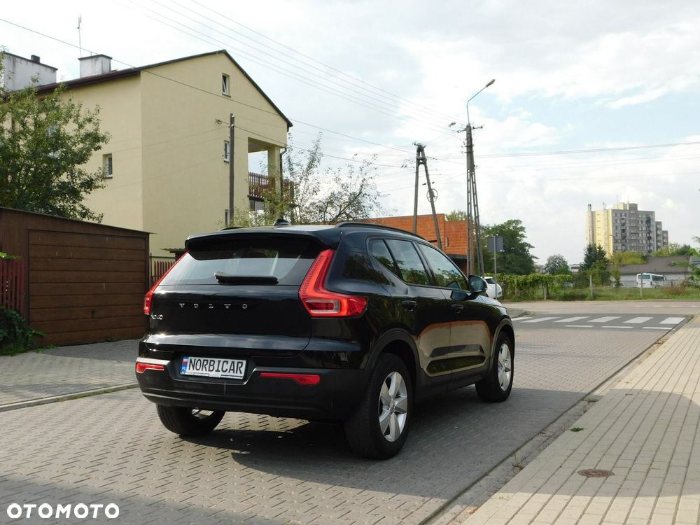 Volvo XC 40 - 3