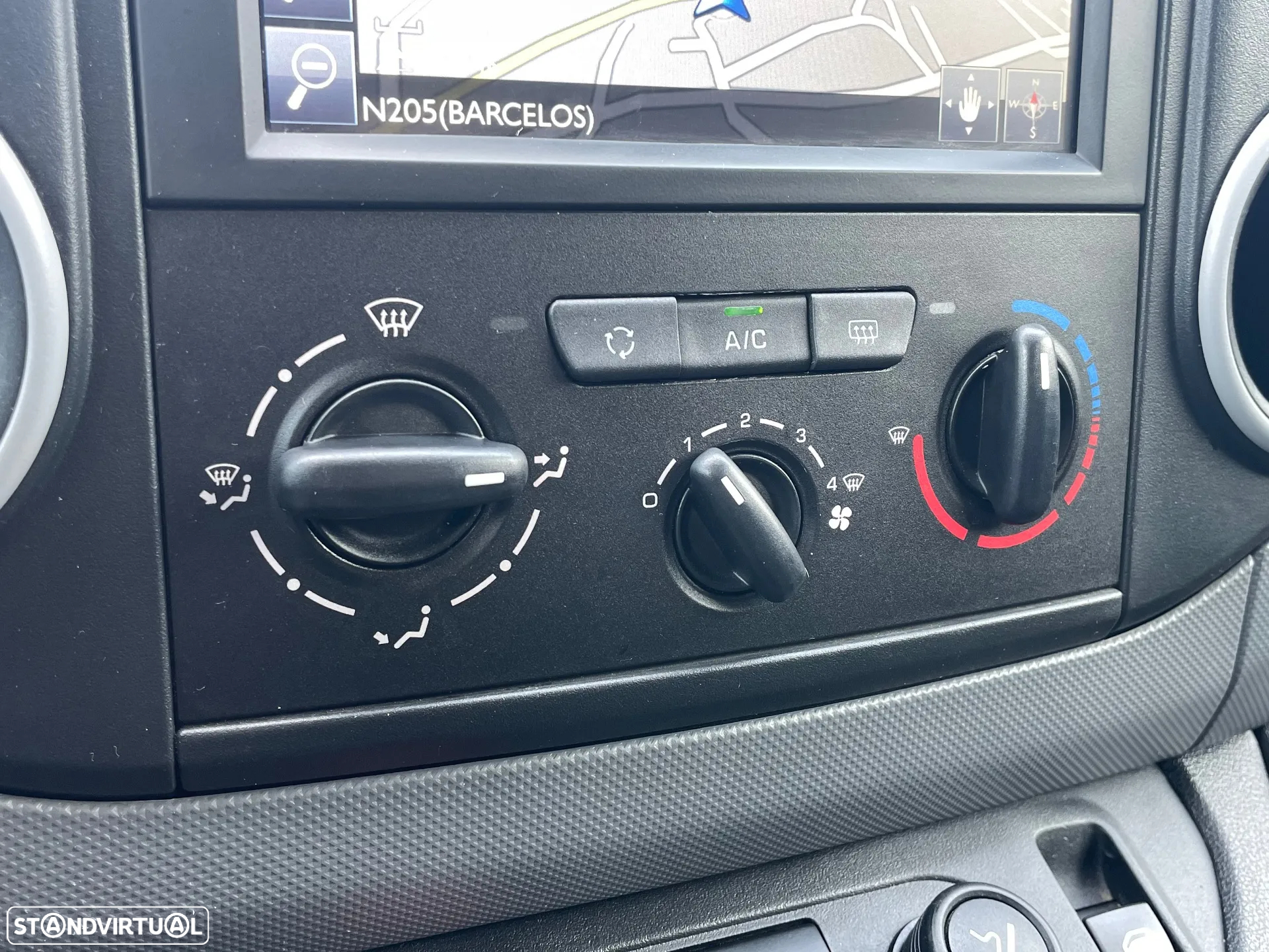 Peugeot Partner 1.6 HDI (120cv) IVA Dedutível - 25