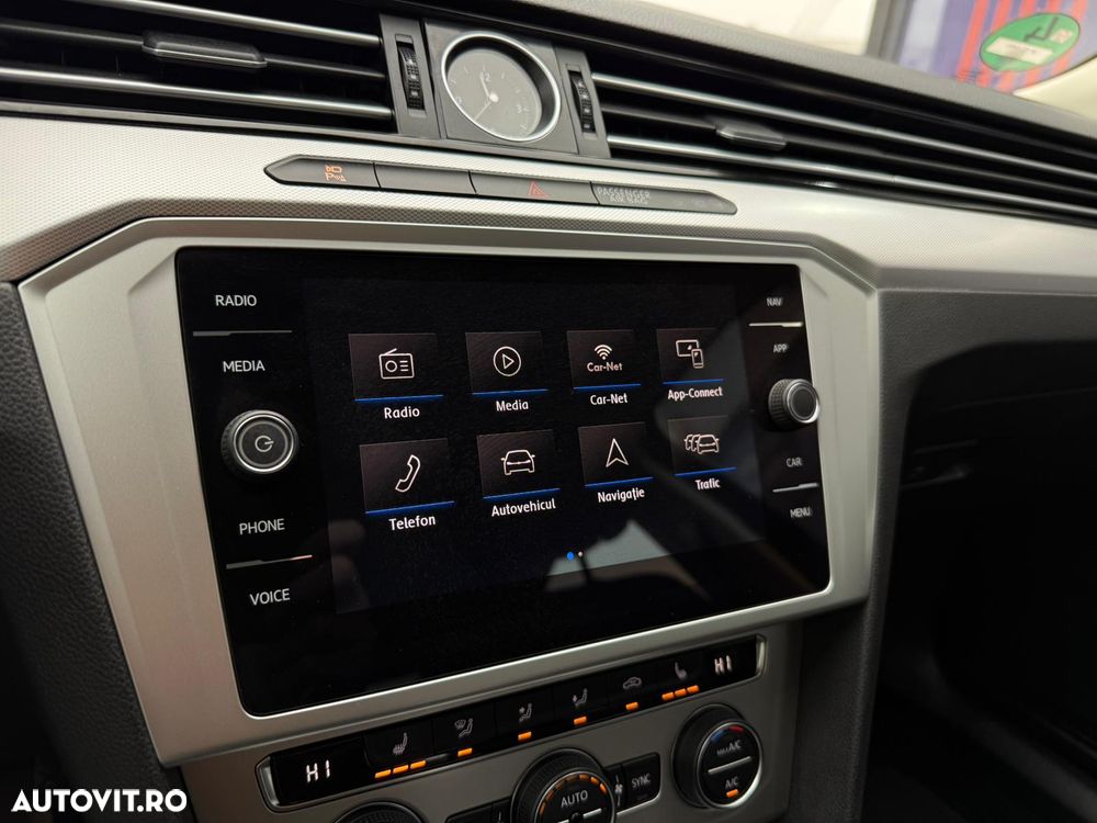 Volkswagen Passat 2.0 TDI DSG Comfortline - 14