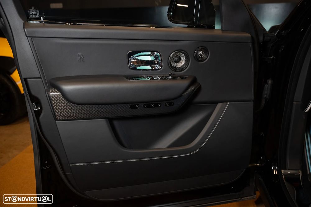 Rolls Royce Cullinan Black Badge - 25