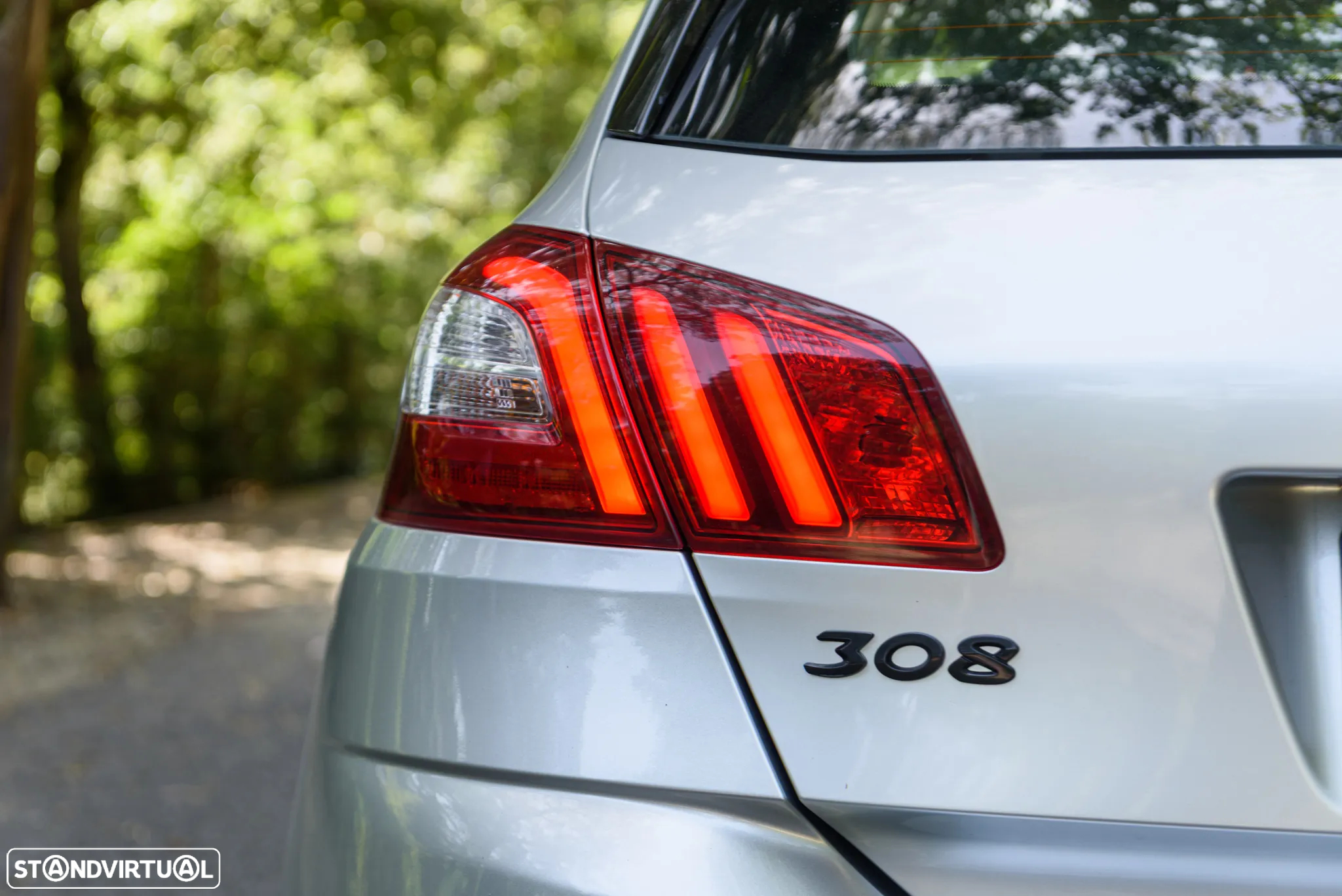 Peugeot 308 PureTech 130 GPF Stop & Start Allure - 14