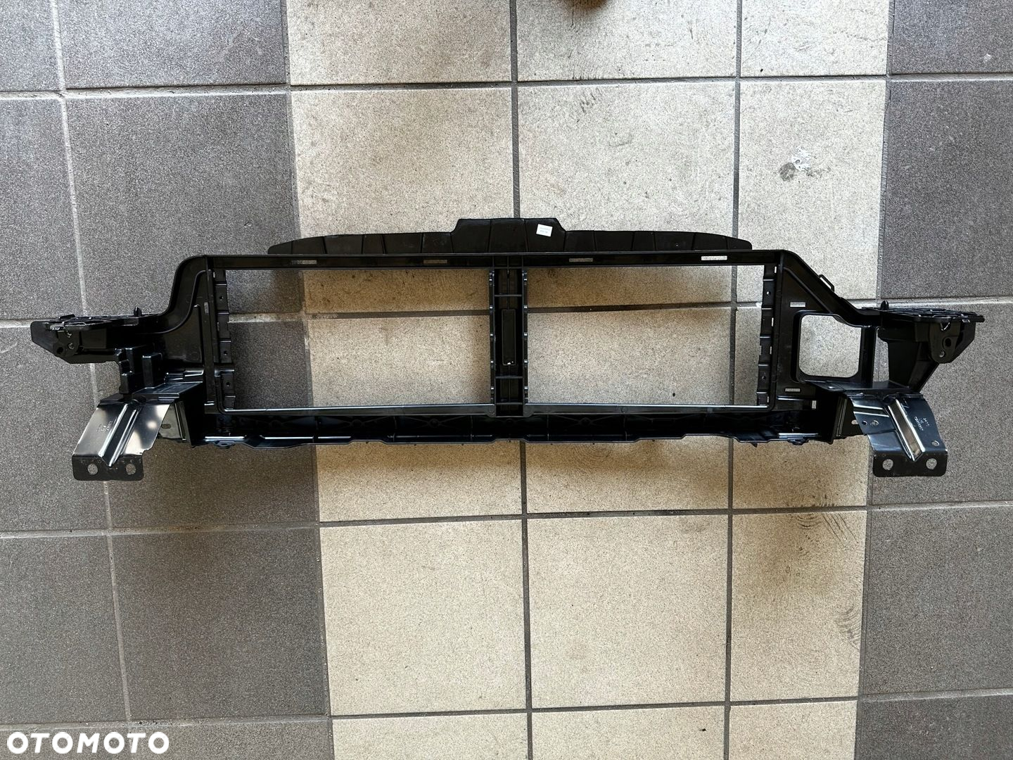 VOLVO XC60 II WZMOCNIENIE KIEROWNICA WLOT POWIETRZA PRZÓD 32345498 - 6