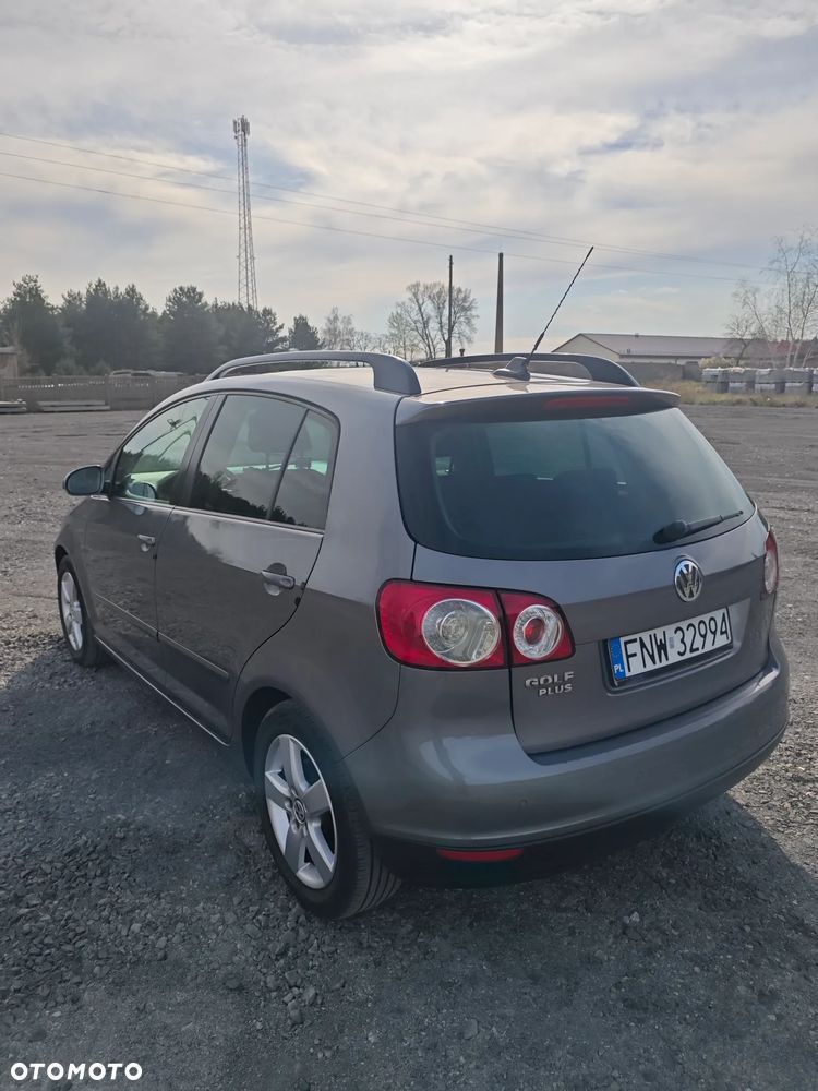 Volkswagen Golf Plus 1.9 TDI DPF United - 2