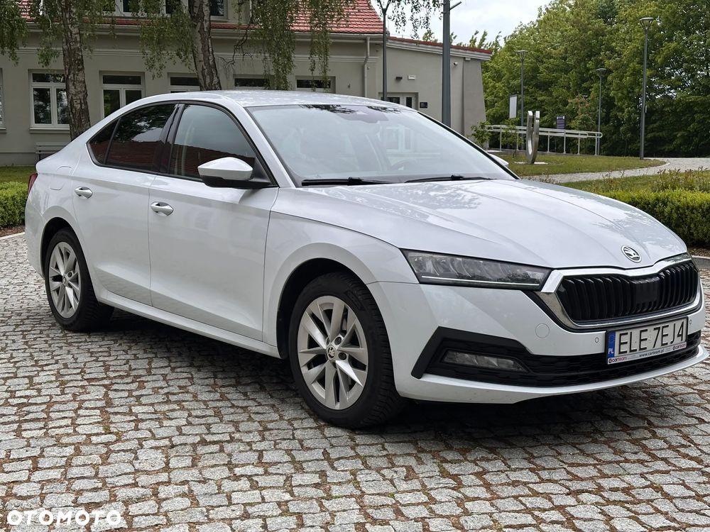 Skoda Octavia 2.0 TDI Ambition DSG - 6