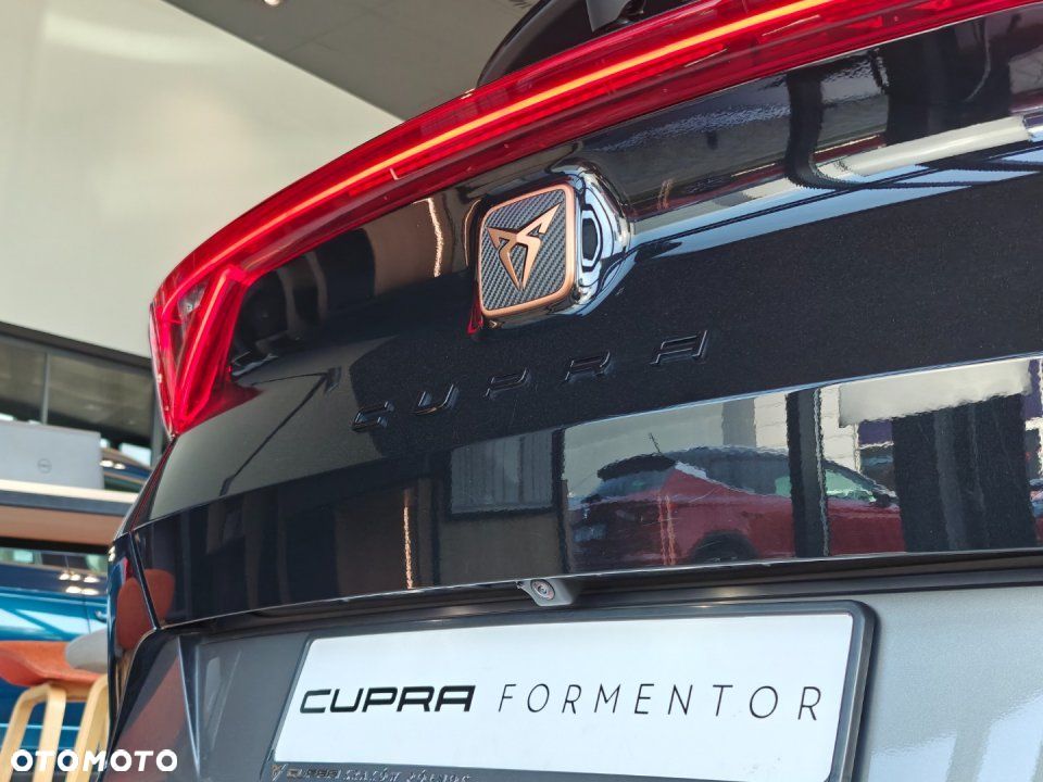 Cupra Formentor - 12