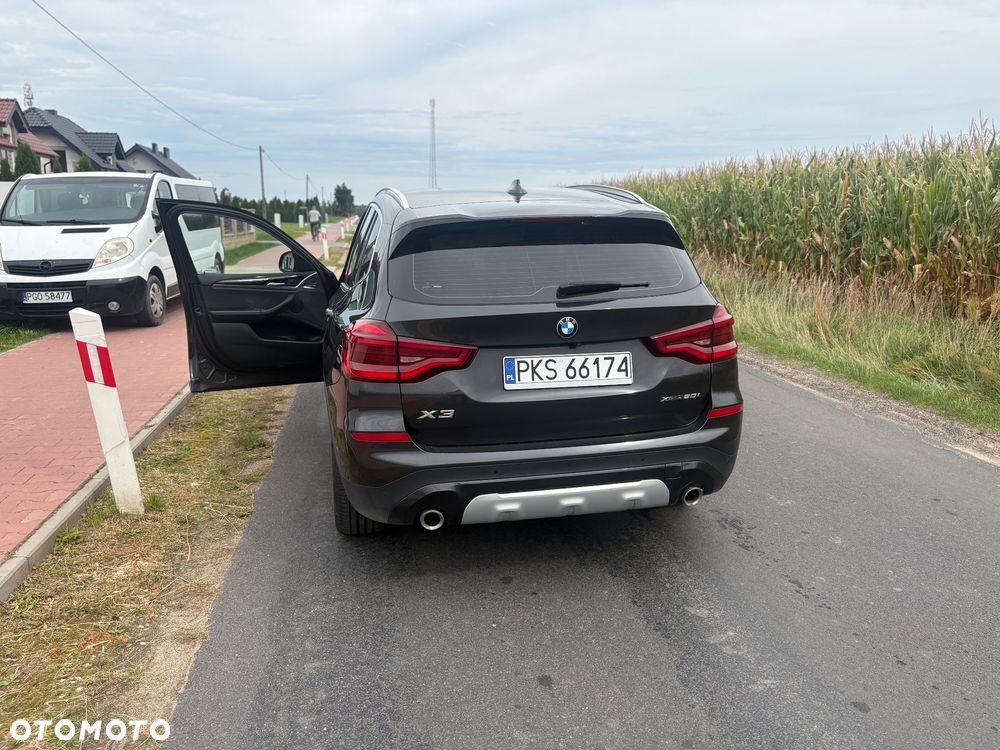 BMW X3 xDrive20i GPF xLine - 6