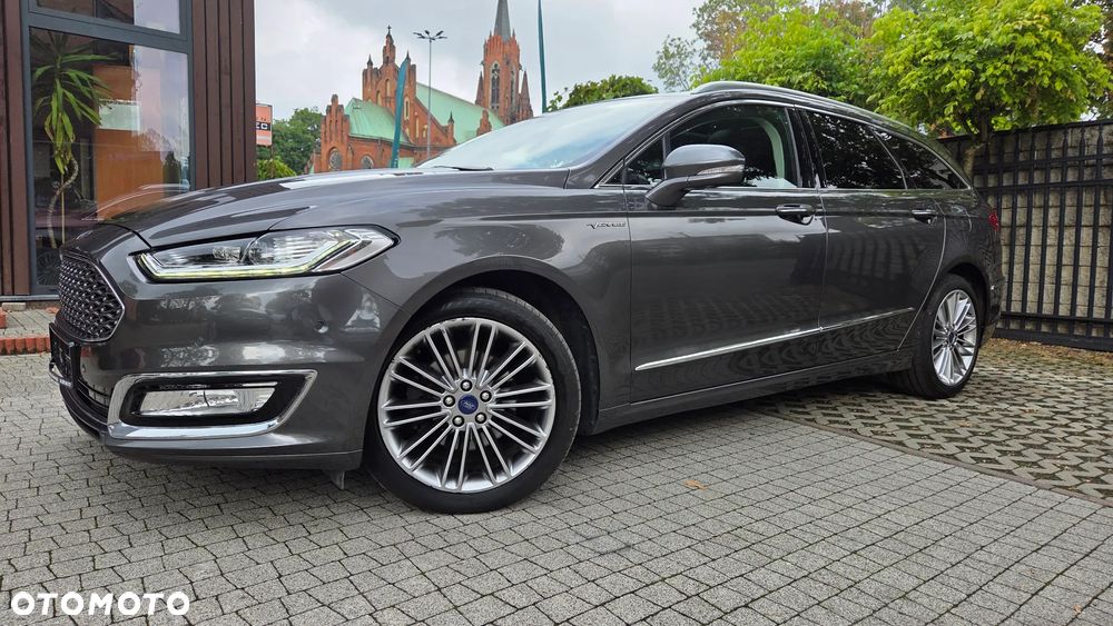Ford Mondeo 2.0 TDCi STart-Stopp Vignale - 16