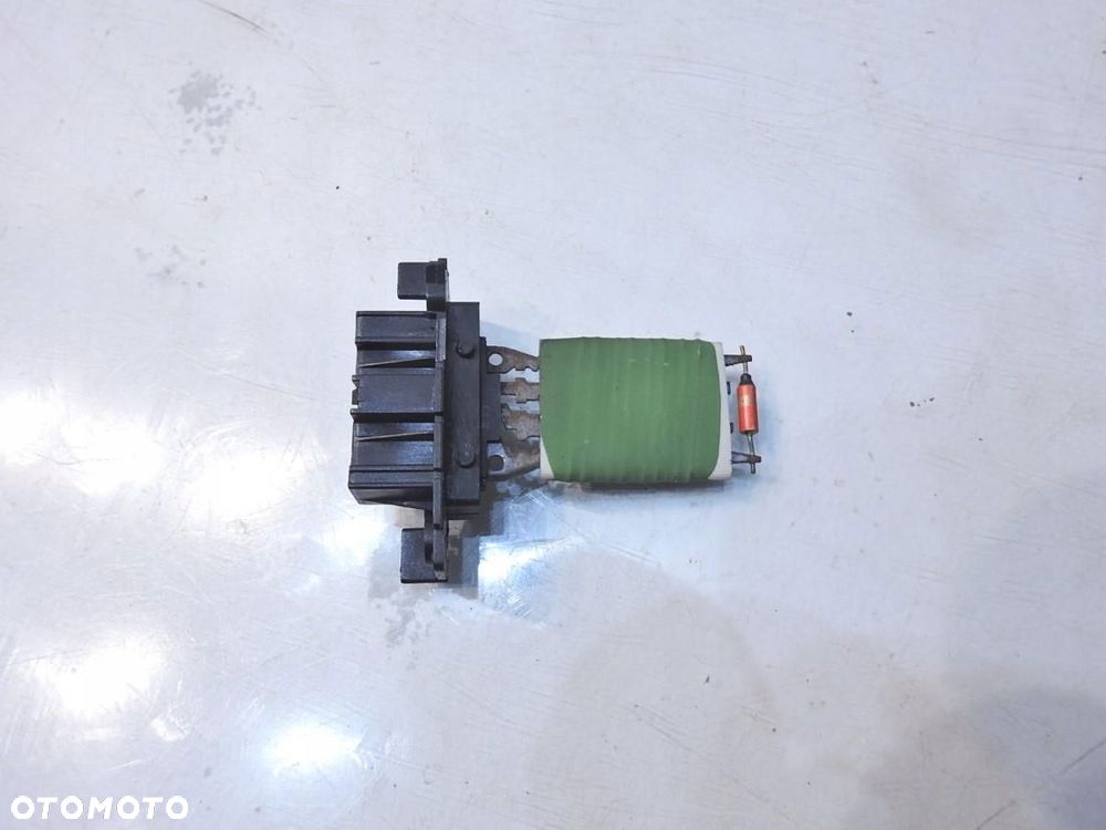 REZYSTOR OPORNICA OPEL CORSA D - 5