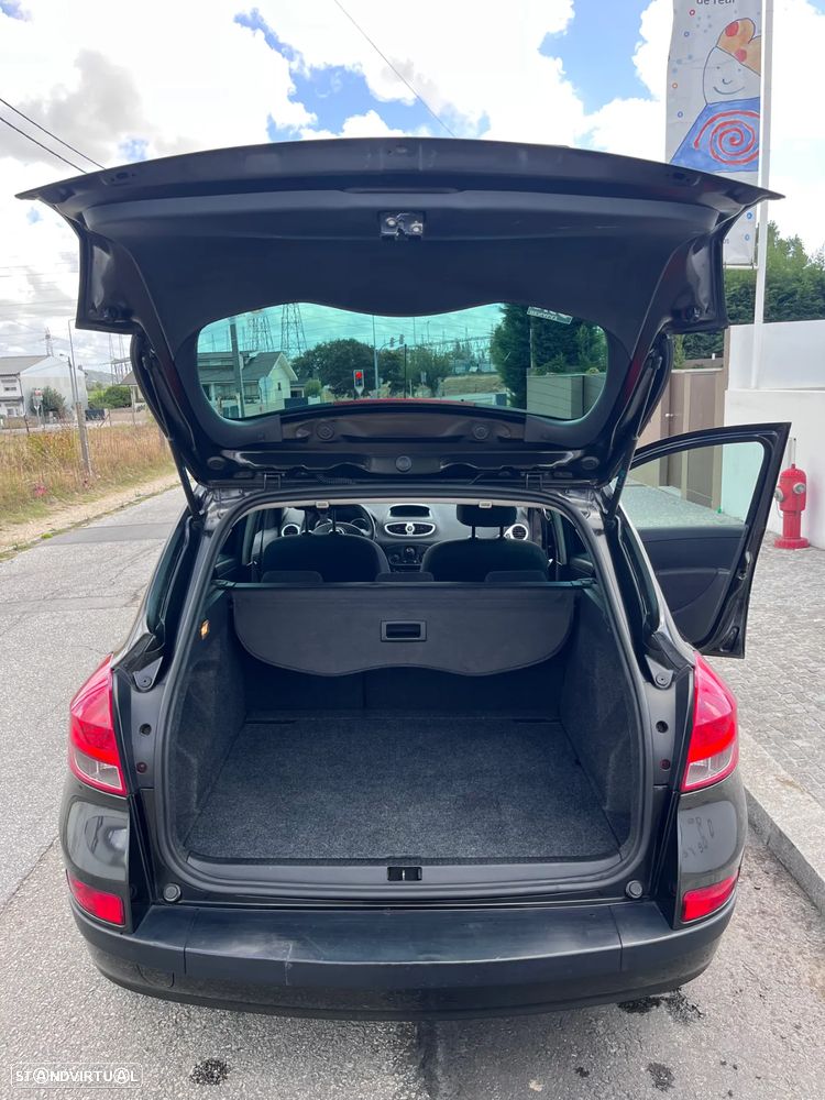 Renault Clio Break - 25