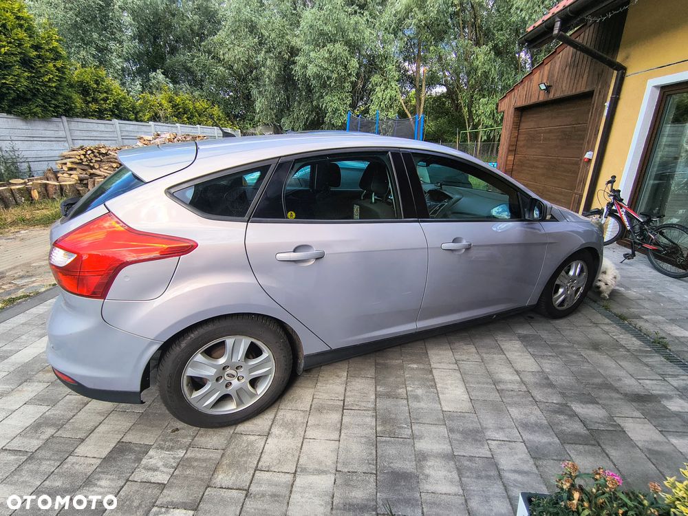Ford Focus 1.6 TDCi Ambiente - 18