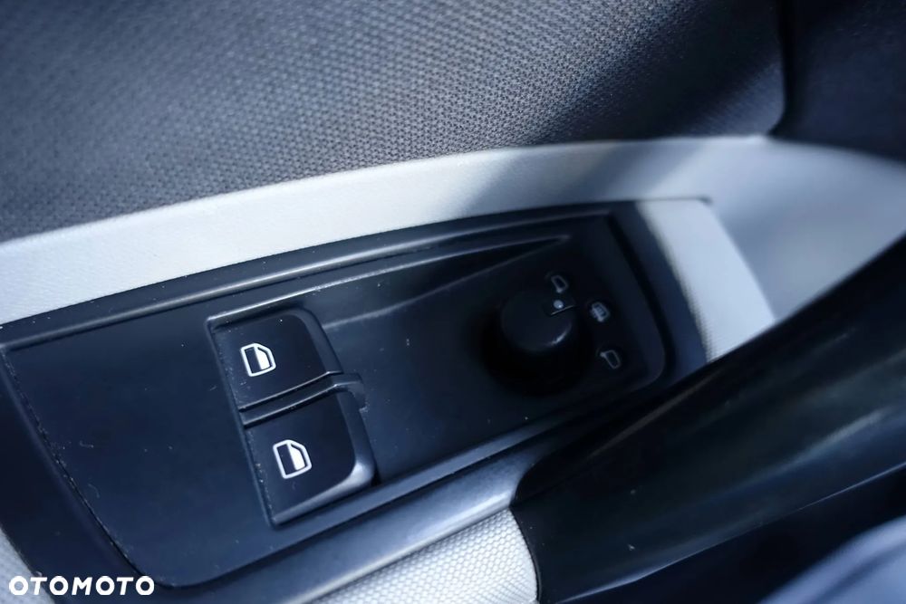 Audi A1 3-drzwiowe 1.6 TDI S line edition - 25