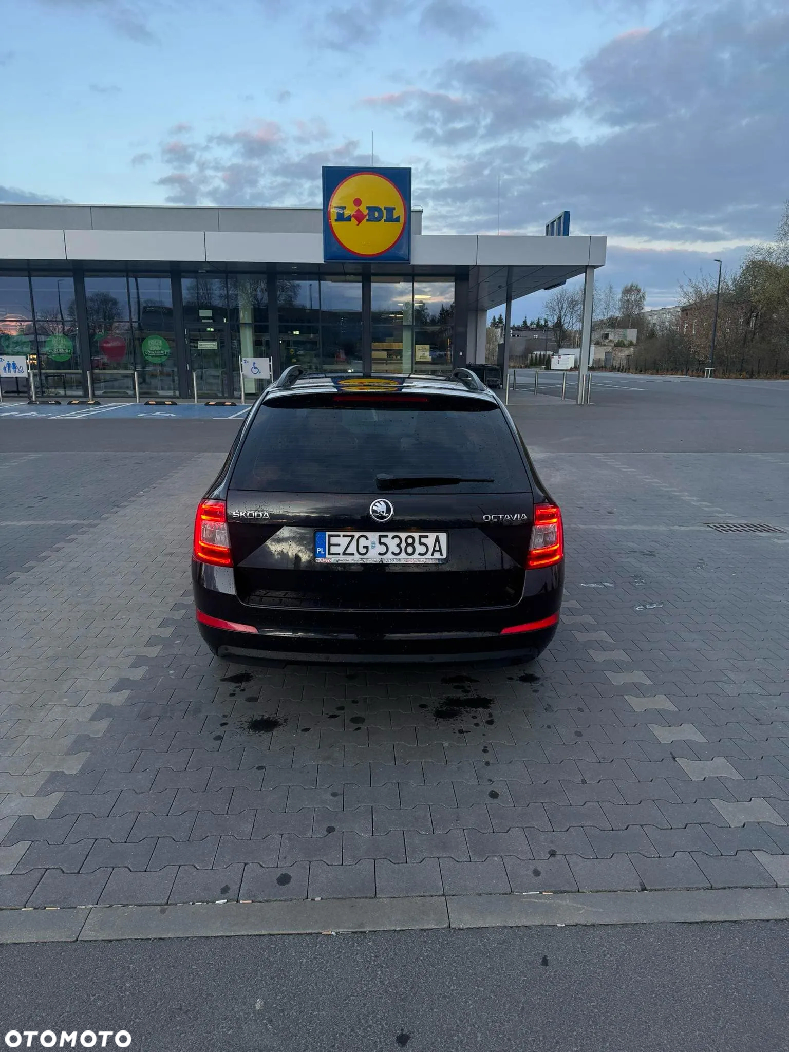 Skoda Octavia 1.4 TSI Ambition DSG - 31