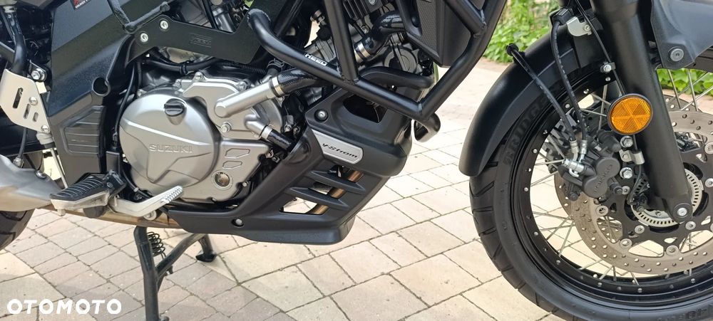 Suzuki V-STROM - 26