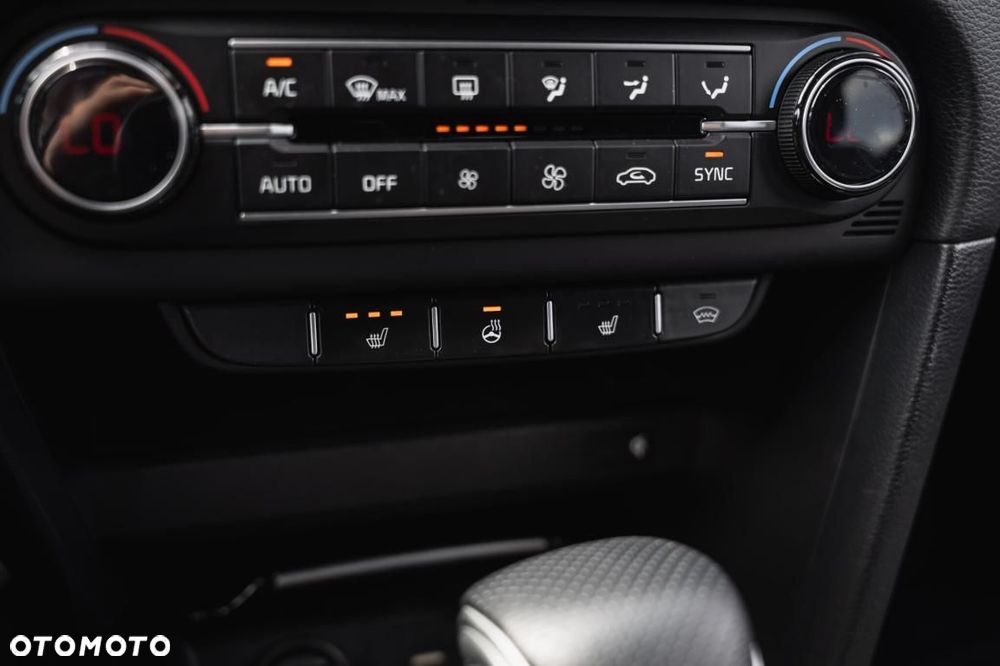 Kia ProCeed - 21