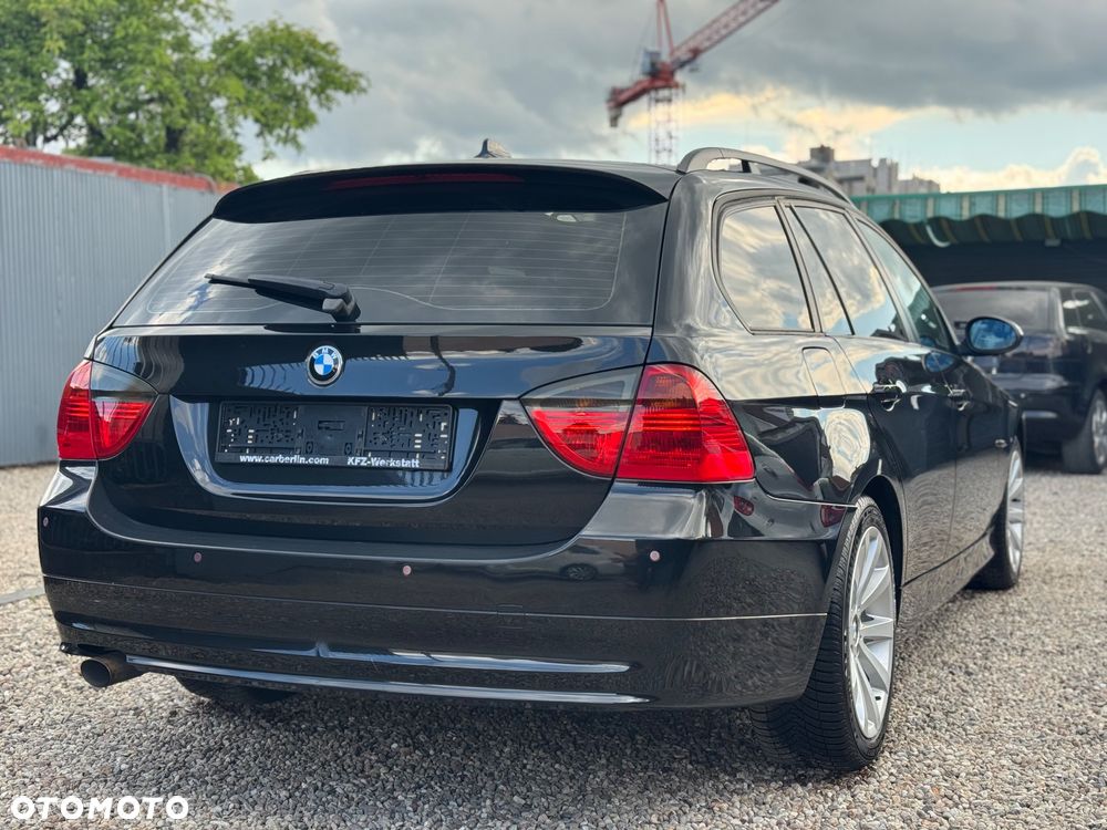 BMW Seria 3 318d DPF - 11
