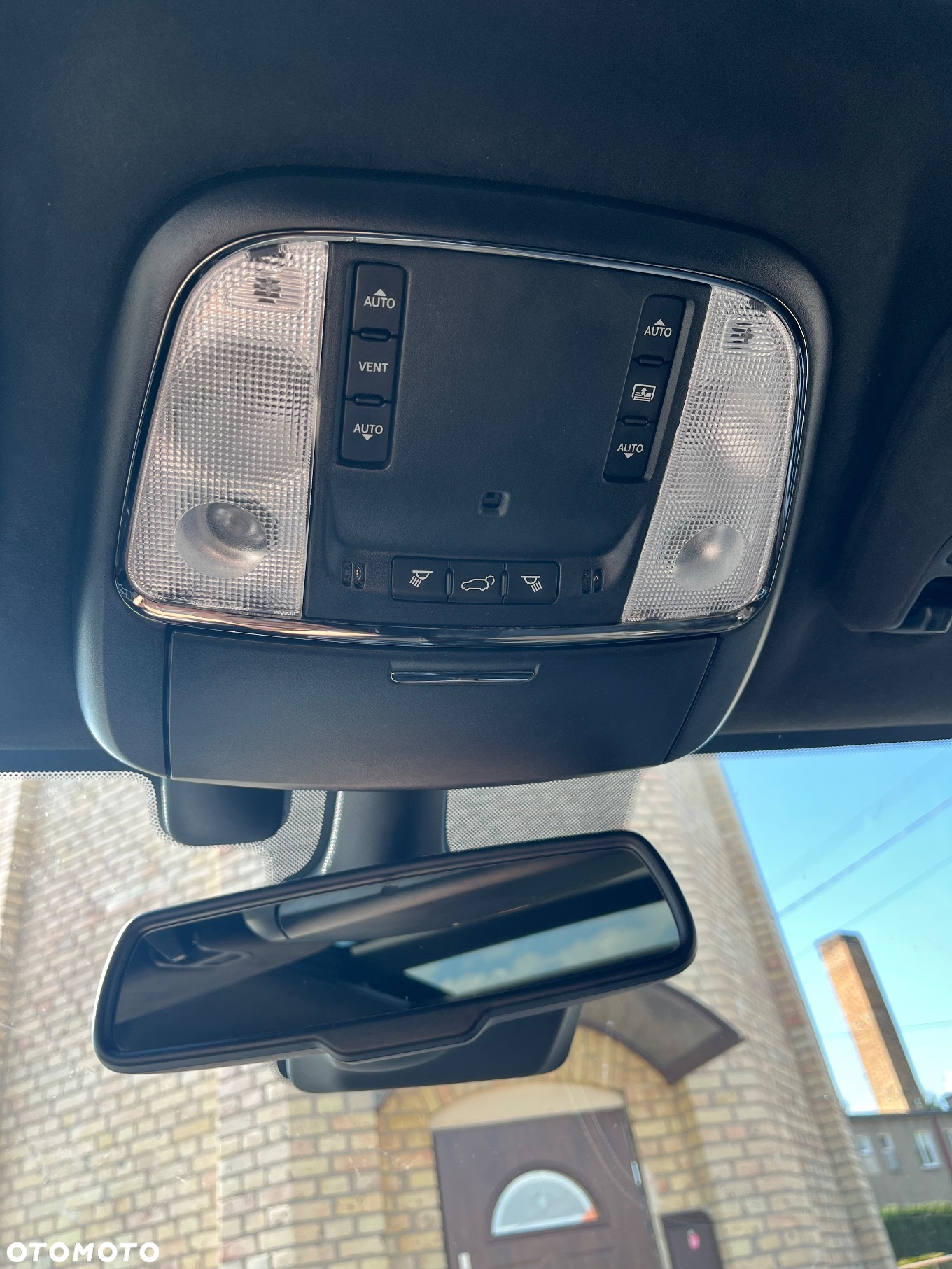 Jeep Grand Cherokee 6.4 V8 Hemi 4WD Automatik SRT - 31