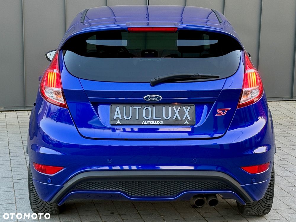 Ford Fiesta ST - 35