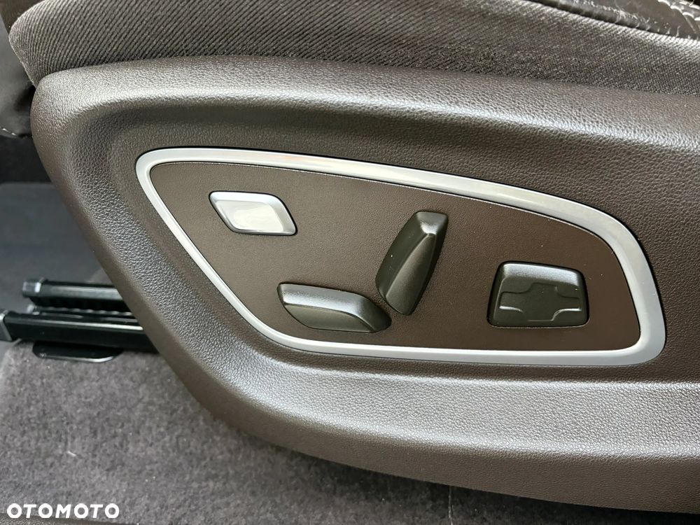 Renault Espace TCe 225 EDC GPF INITIALE PARIS - 12