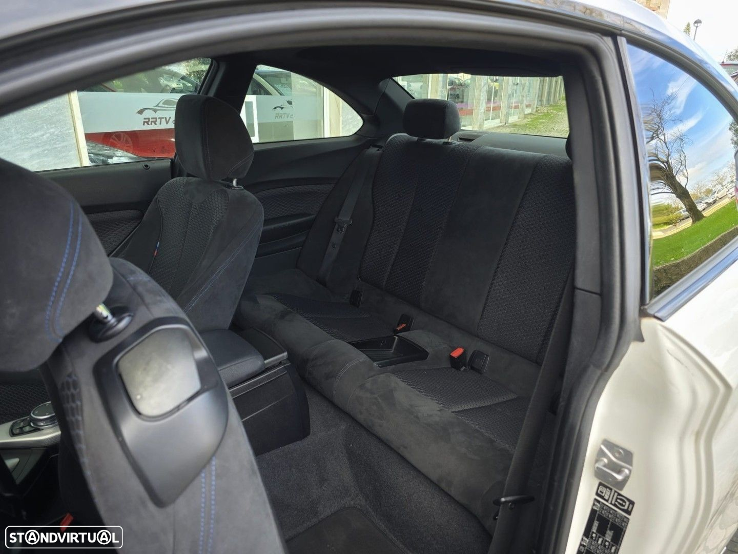 BMW 220 d Coupe Pack M Auto - 8