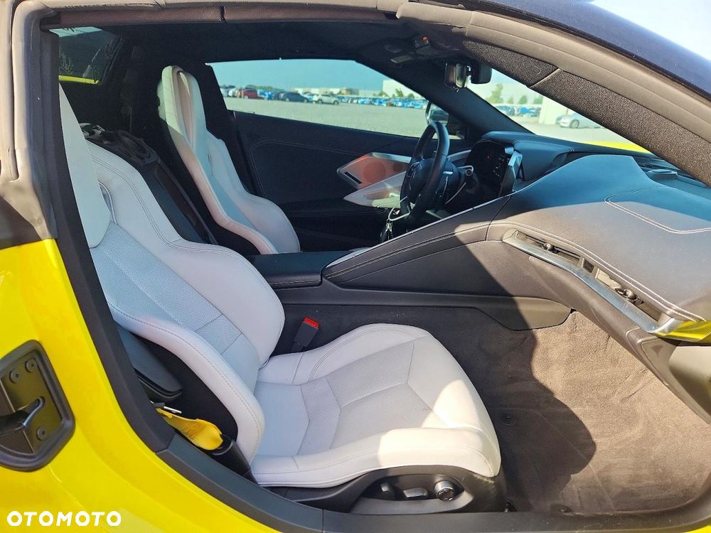 Chevrolet Corvette Stingray 2LT 6.2 V8 Automatik - 7
