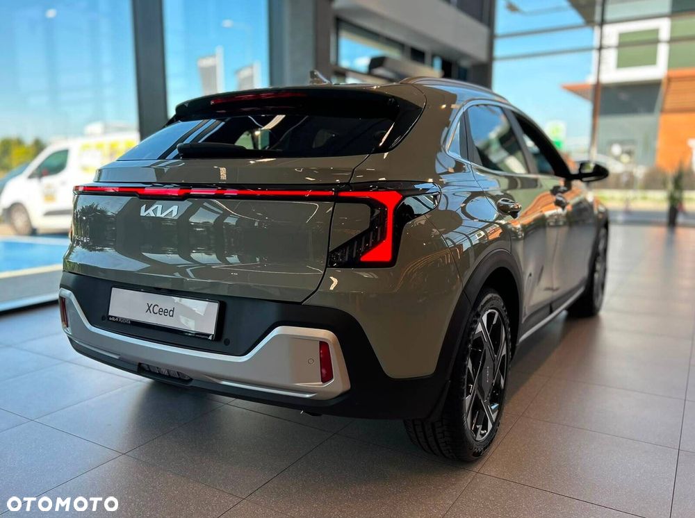 Kia XCeed - 8
