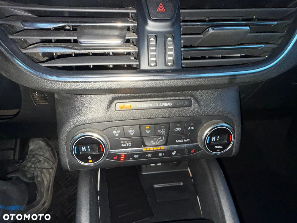 Ford Focus 1.5 EcoBlue Start-Stopp-System ACTIVE - 32