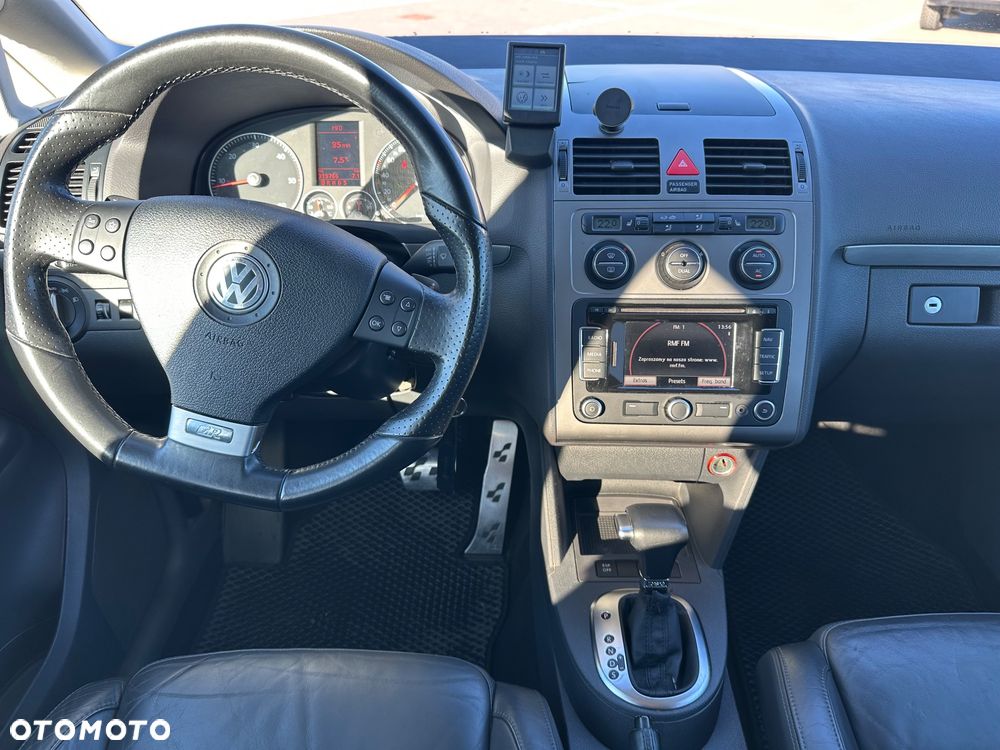 Volkswagen Touran 2.0 TDI DSG R-Line Edition - 19