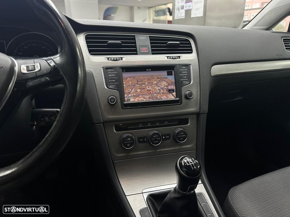 VW Golf 1.6 TDi GPS Edition - 25