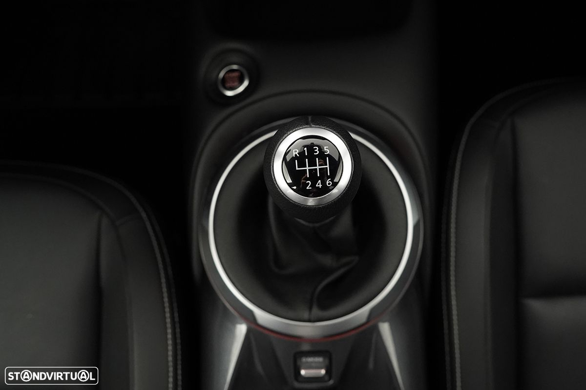 Nissan Juke 1.0 DIG-T Tekna - 14