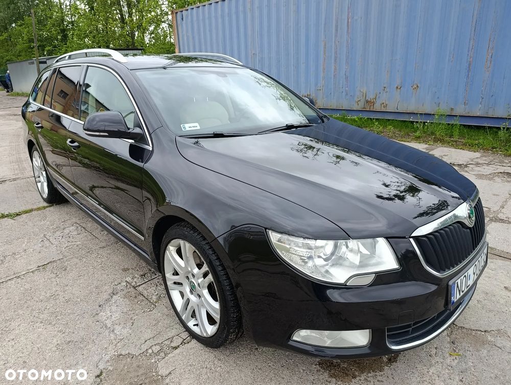 Skoda Superb 2.0 TDI Elegance DSG - 6