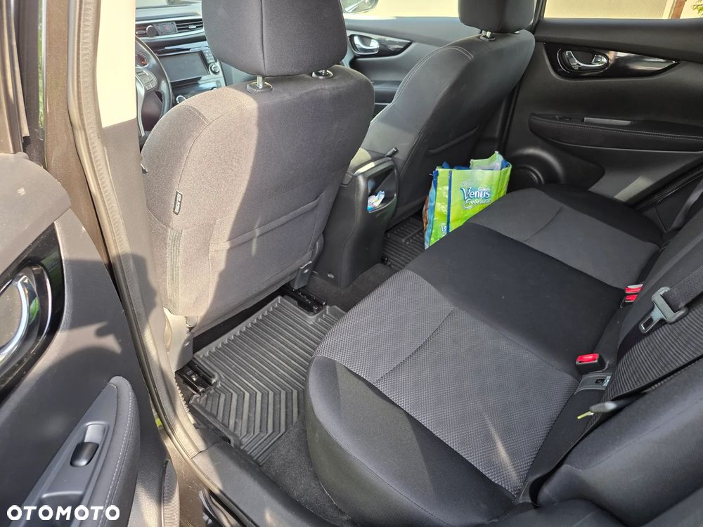 Nissan Qashqai 1.6 DCi Acenta EU6 - 23