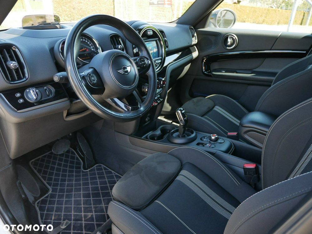 MINI Countryman Cooper D John Cooper Works Trim - 5