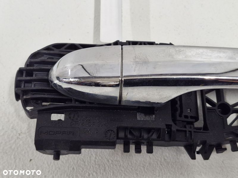 FIAT 500X KLAMKA ZEWNĘTRZNA DRZWI PRAWA TYLNA PRAWY TYŁ CHROM 252106 - 3