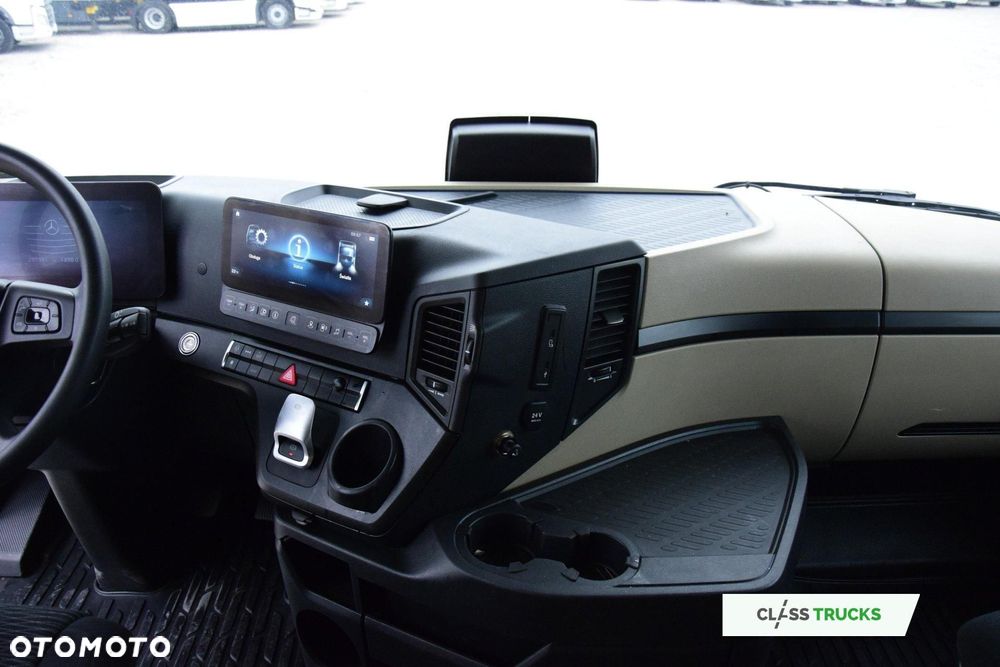 Mercedes-Benz Actros 5 1845 BigSpace - 11