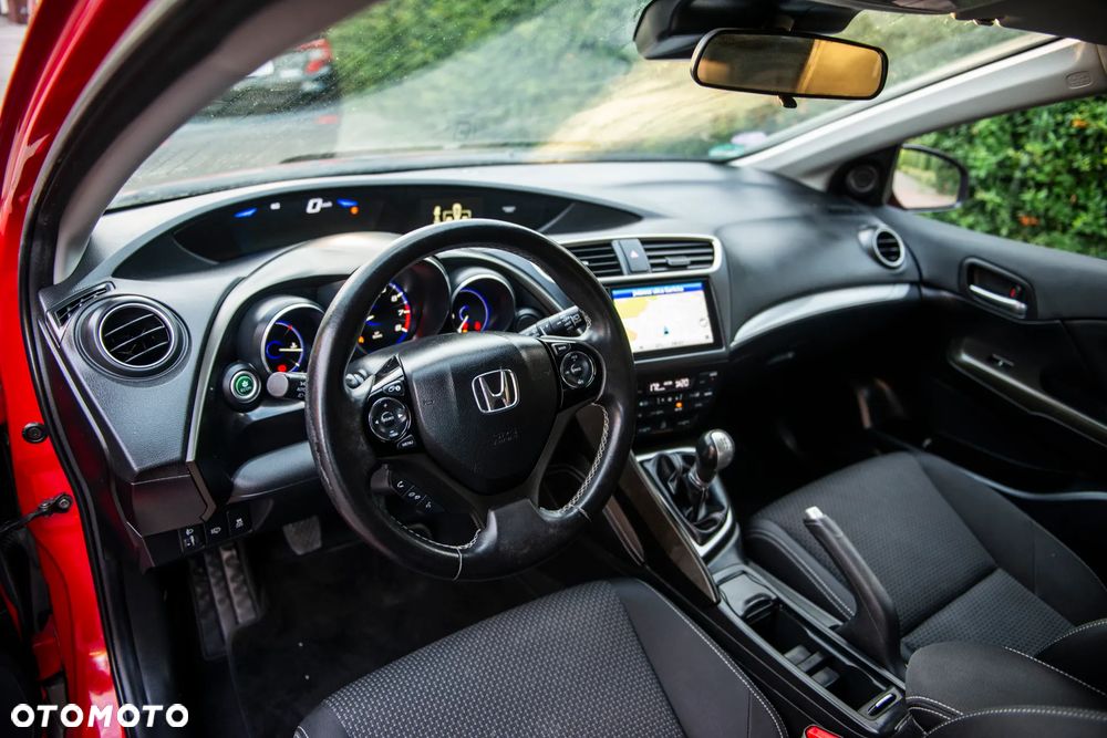 Honda Civic 1.8 i-VTEC Comfort - 19