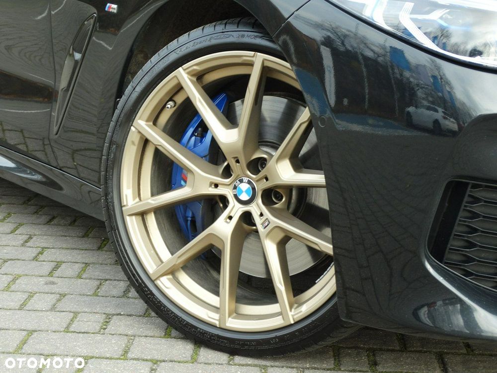 BMW Seria 8 - 8