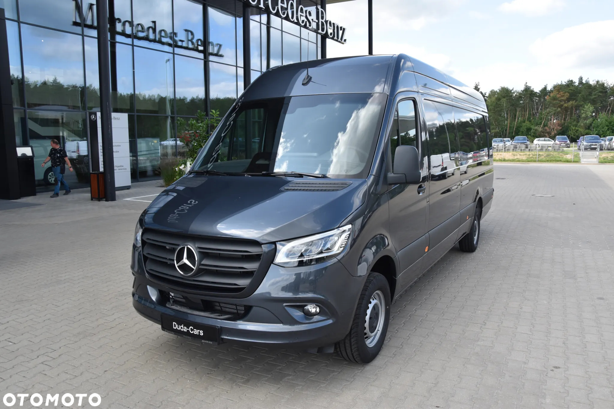 Mercedes-Benz Sprinter - 3